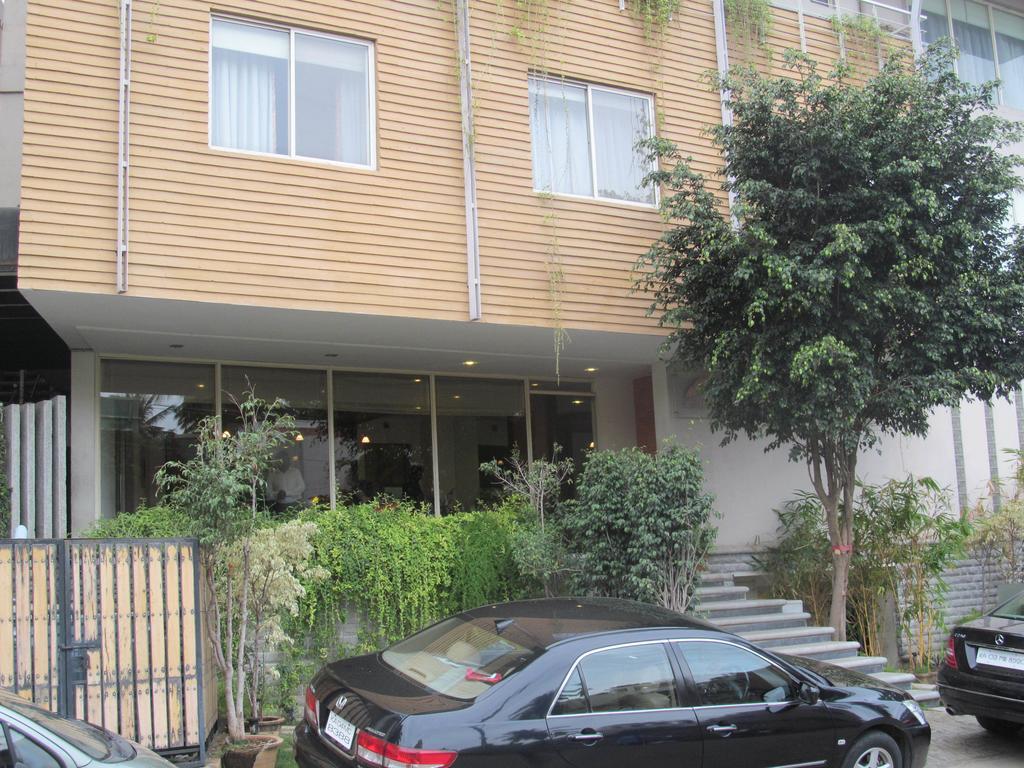 Shilton Residence Bangalore Exteriör bild
