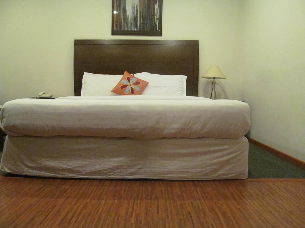 Shilton Residence Bangalore Exteriör bild